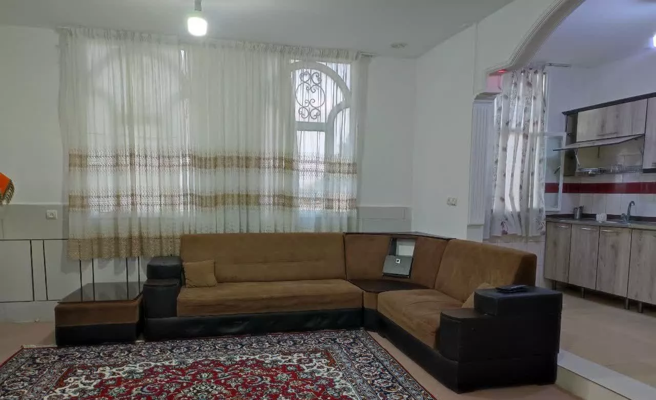 اجاره سوییت لوکس ۷۰ متری در مرکز شهر
