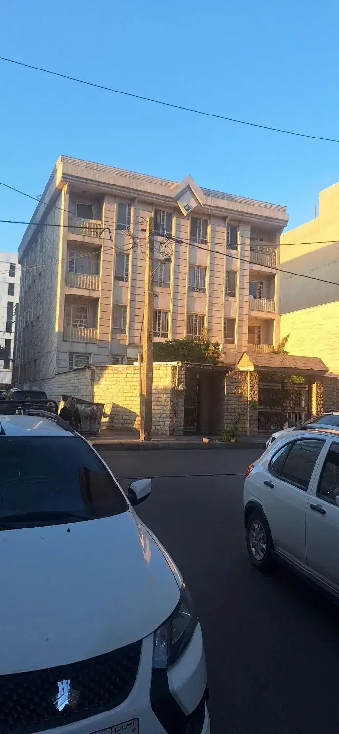 ۷۸ متر دو خواب اصلی تهرانسر