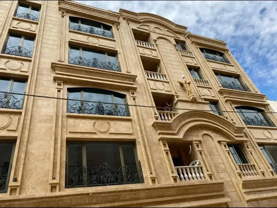 فروش ۳خواب ۱۹۲متر باهنر شمالی