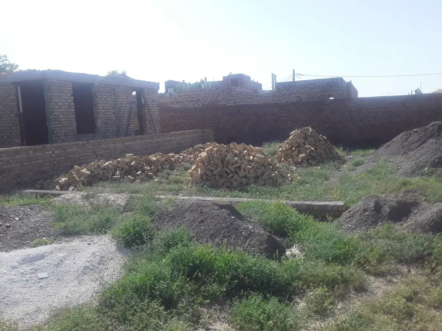 زمین فروشی فوری