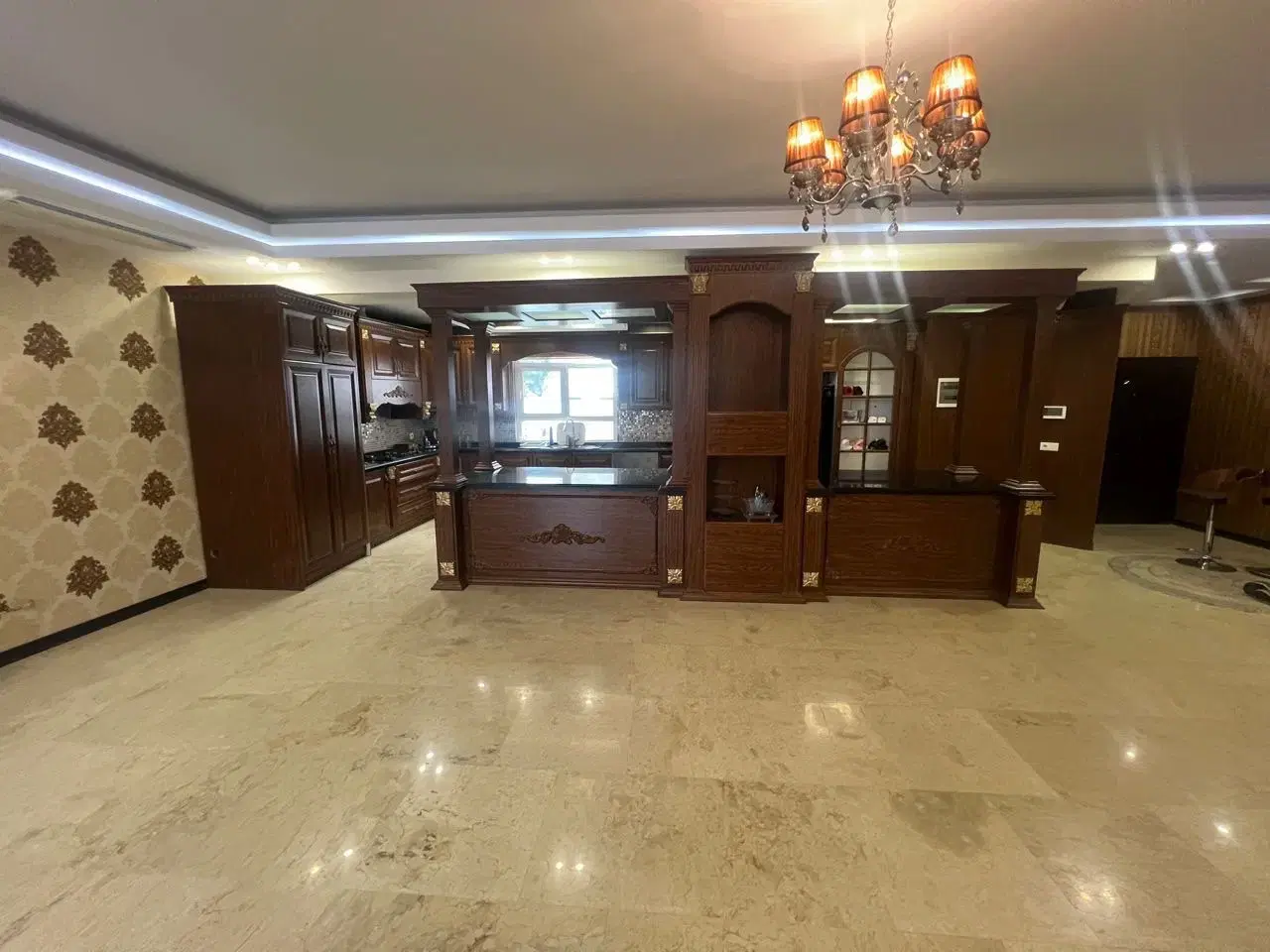 اقا بزرگی استانبول ۲۳۷ متری ۴ خواب
