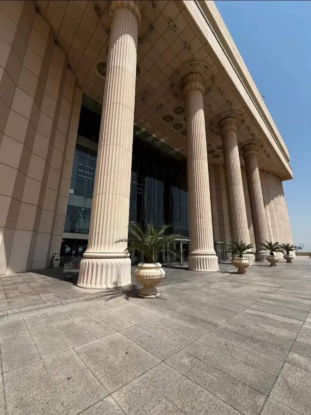 مغازه ۲۷ متری مجتمع خلیج فارس