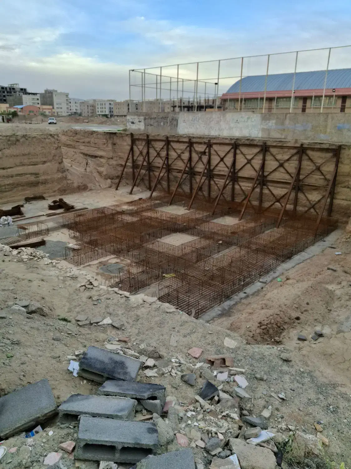 پیش فروش واحد مسکونی