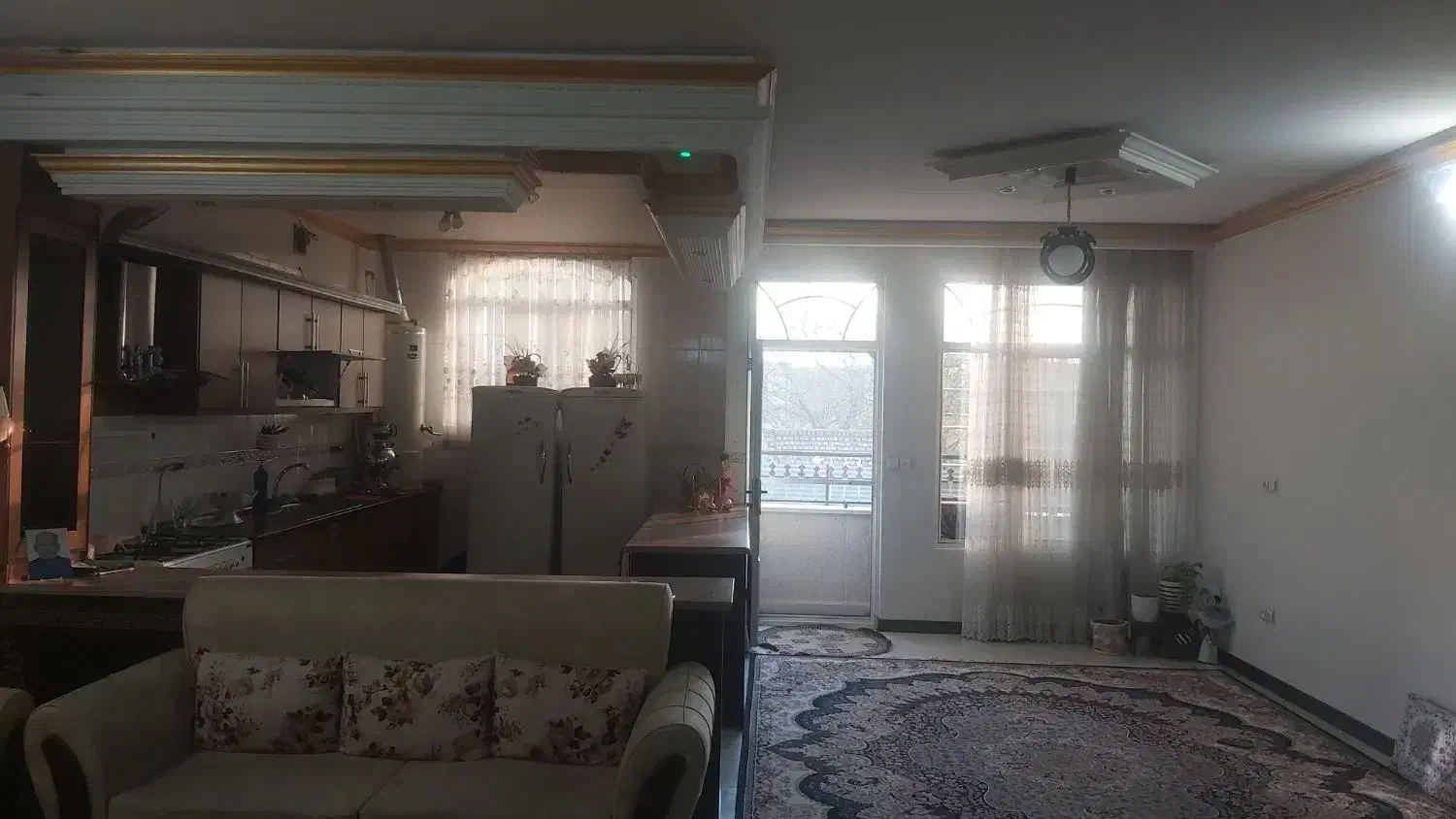 اجاره آپارتمان دو خوابه در زرین شهر