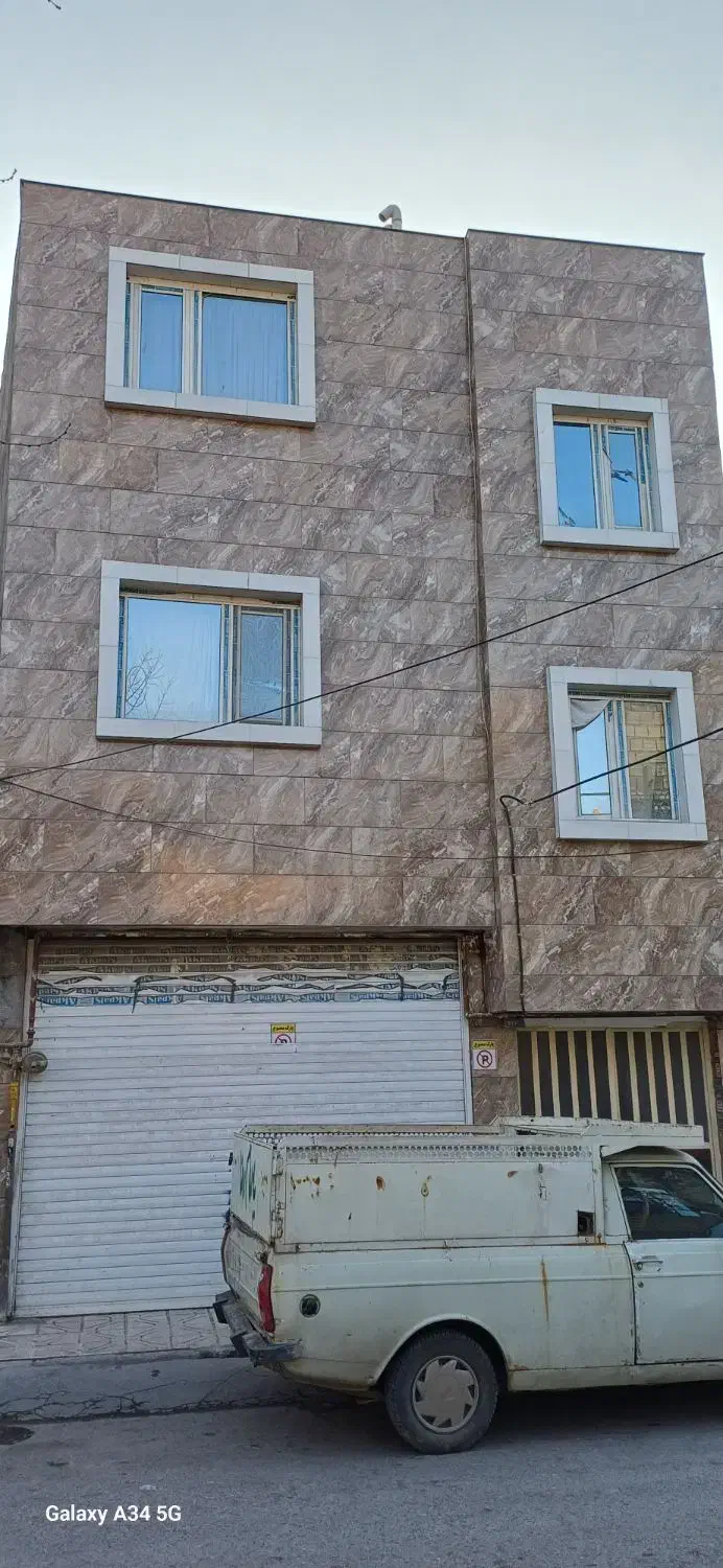 فروش آپارتمان ۱۰۰متری طبقه۲