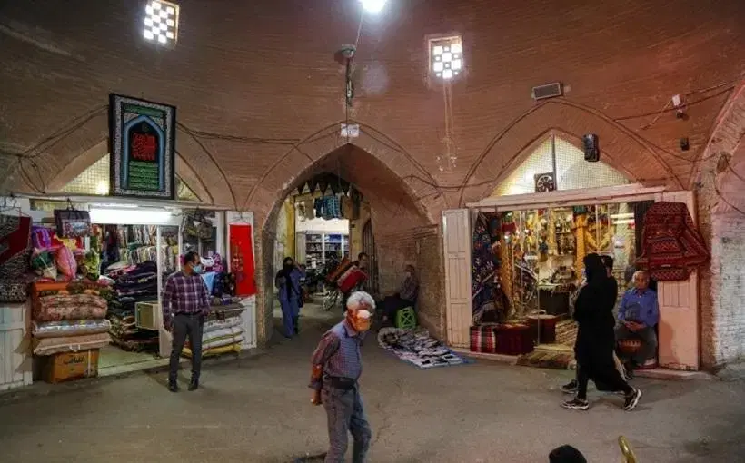 یک باب مغازه 14 متری پاساژ امام رضا شهرضا