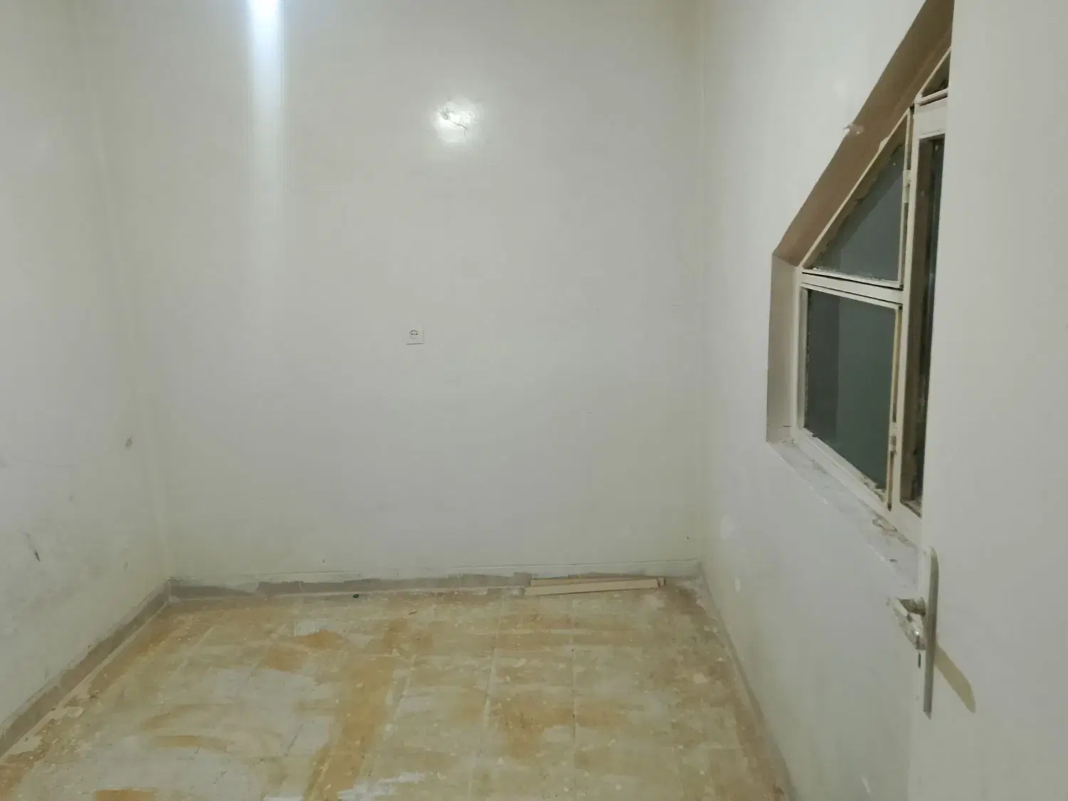 رهن و اجاره آپارتمان 50 متری در شهرک شریعتی