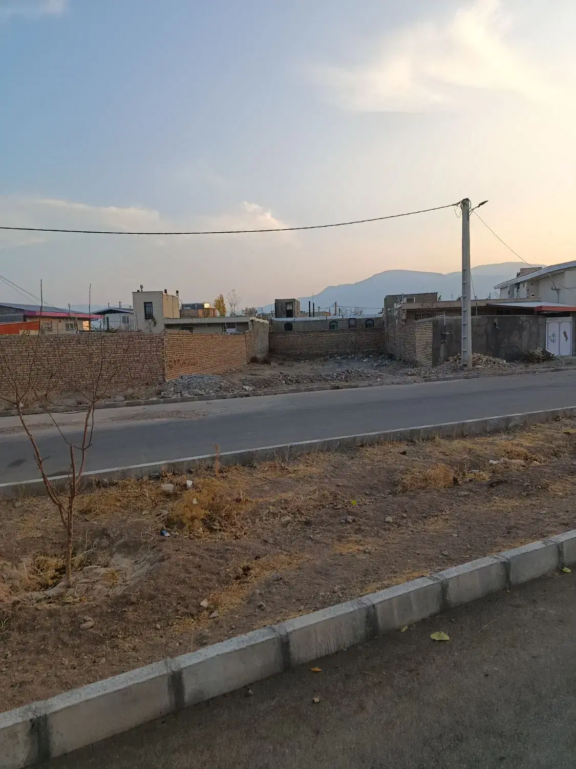 زمین مسکونی در غرق آباد
