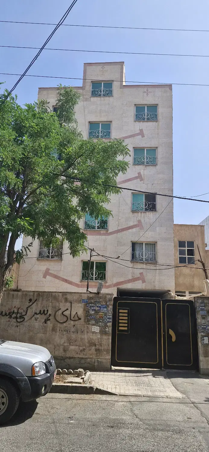 فروش اپارتمان کم واحدمناسب سرمایه گزاری