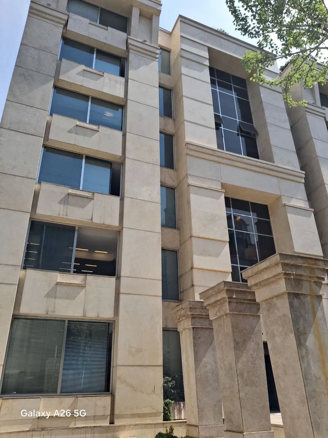 اجاره اداری
