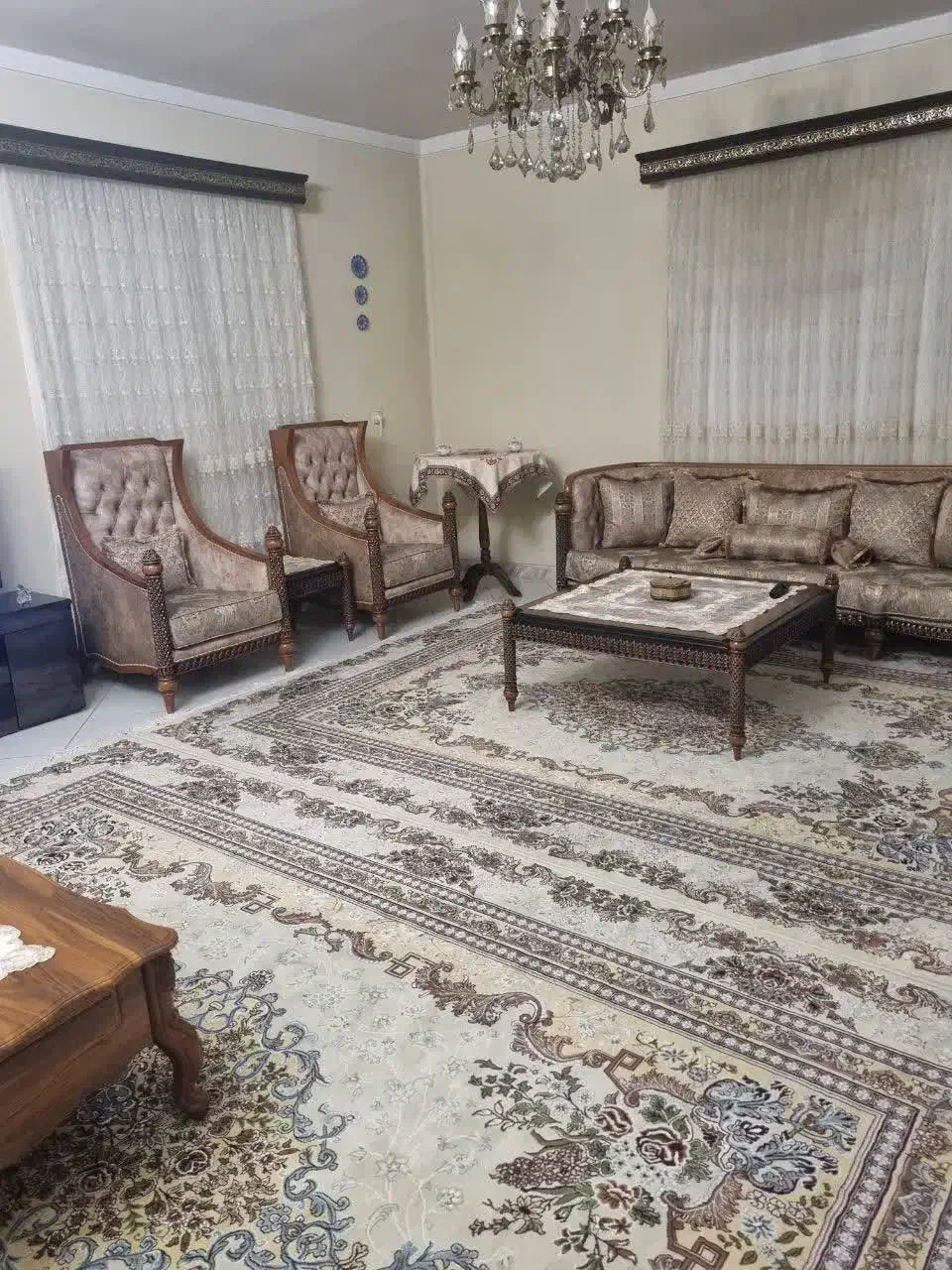 مبلغ ۵۰ میلیون تومان رهن و ۱۷ میلیون تومان اجاره
