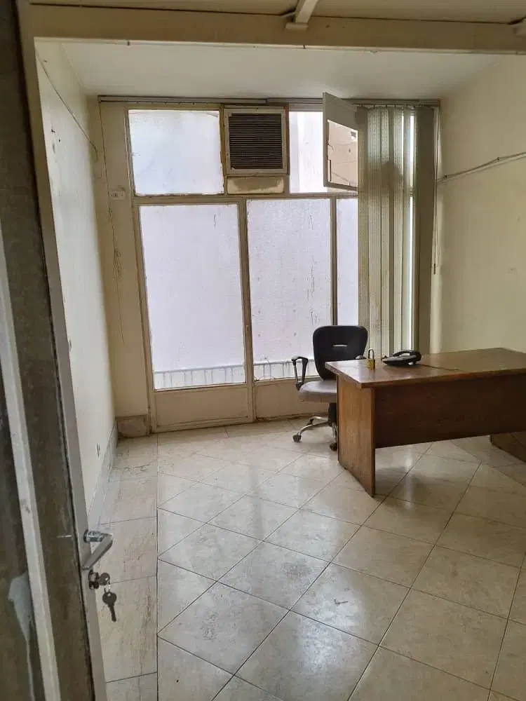 دفتر کار اداری تجاری