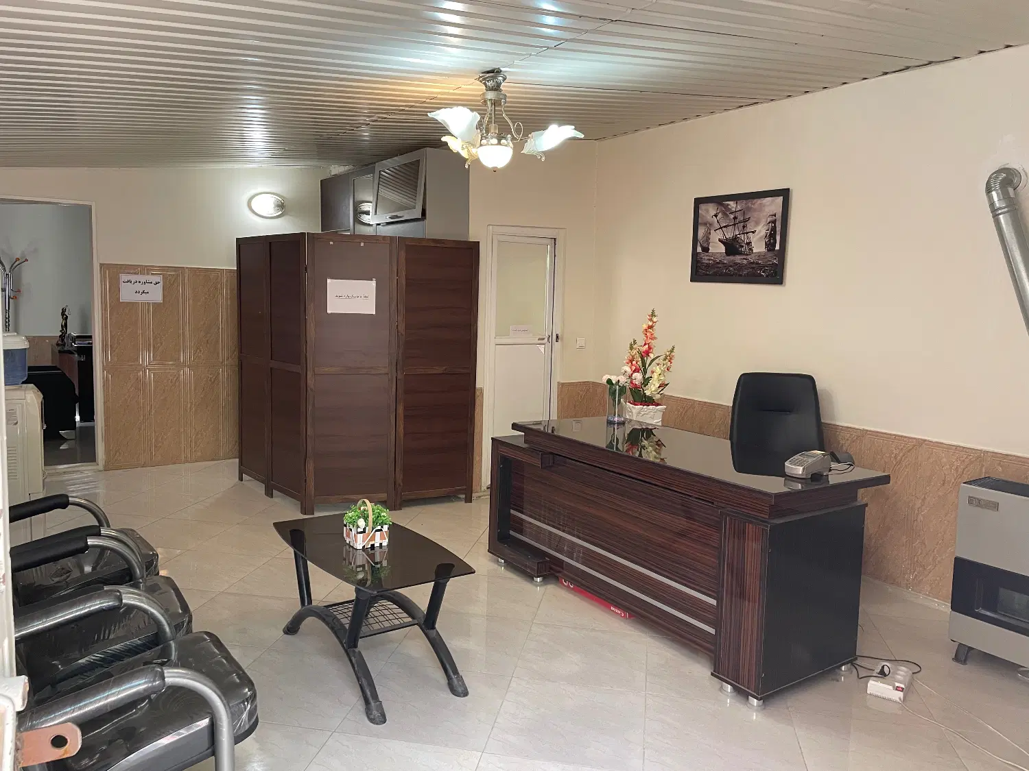 اجاره دفتر اداری  وکالت روبروی دادسرای بومهن
