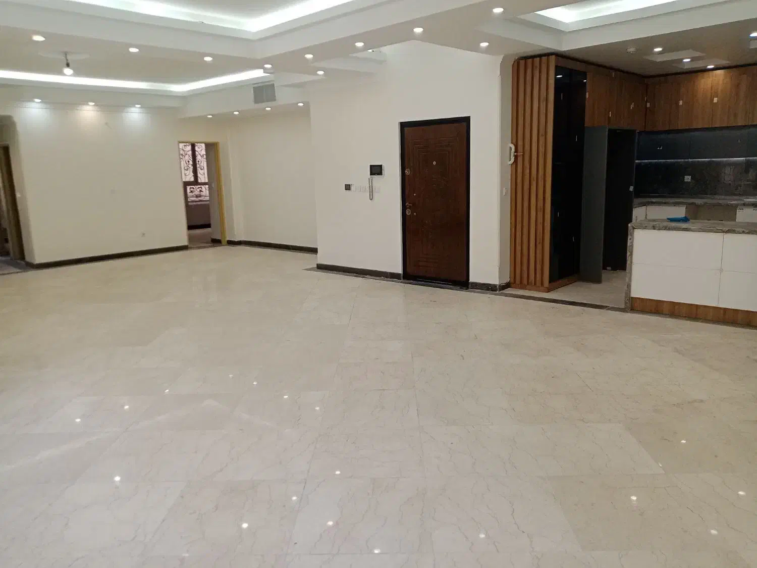 160متر 3خوابه سرگردمحبی گرکانی کلید نخورده فول