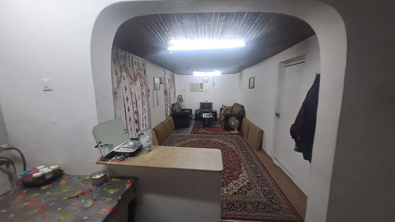 فروش ویلای قدیمی  ۶۰۰ متری در یکی از روستاهای زیبا