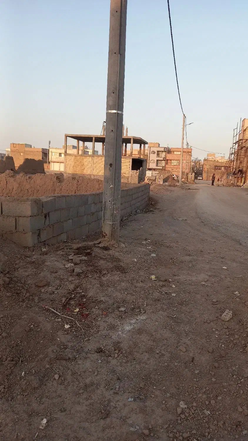 زمین دوکله شمالی جنوبی درگرگاب شاهین‌شهر