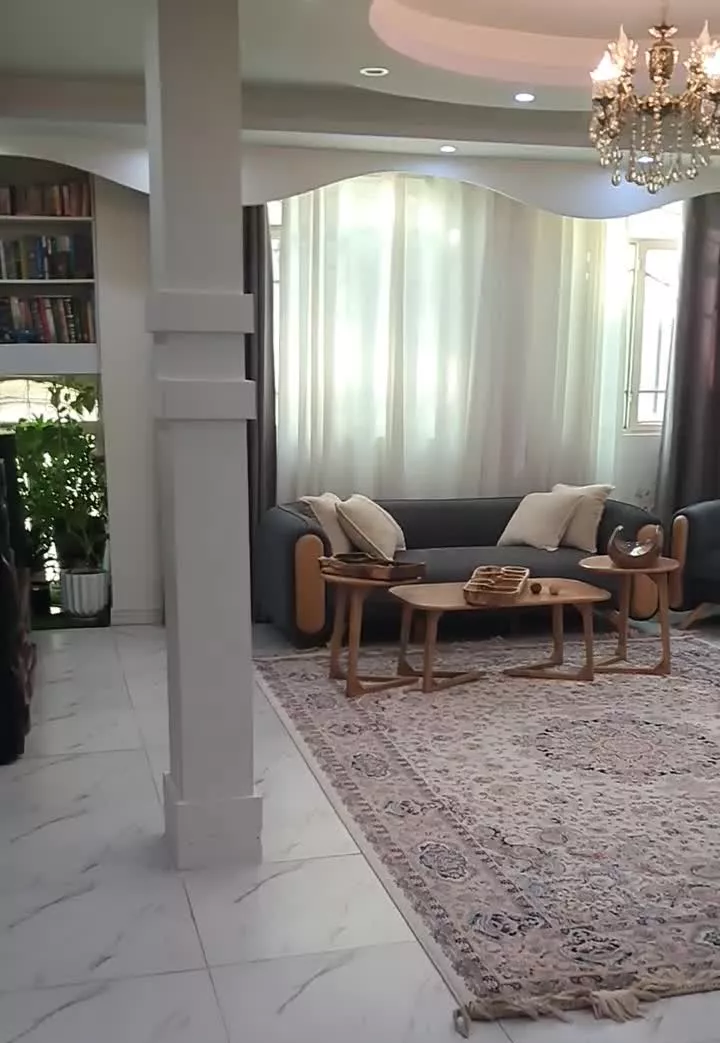 لوکبشن عالی کوچه خلوط بن بست