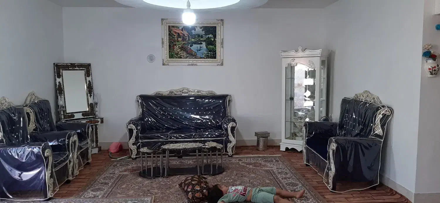 خانه ویلای به متراژ ۶۰۰متر در شهرک یحیی آباد قزوین