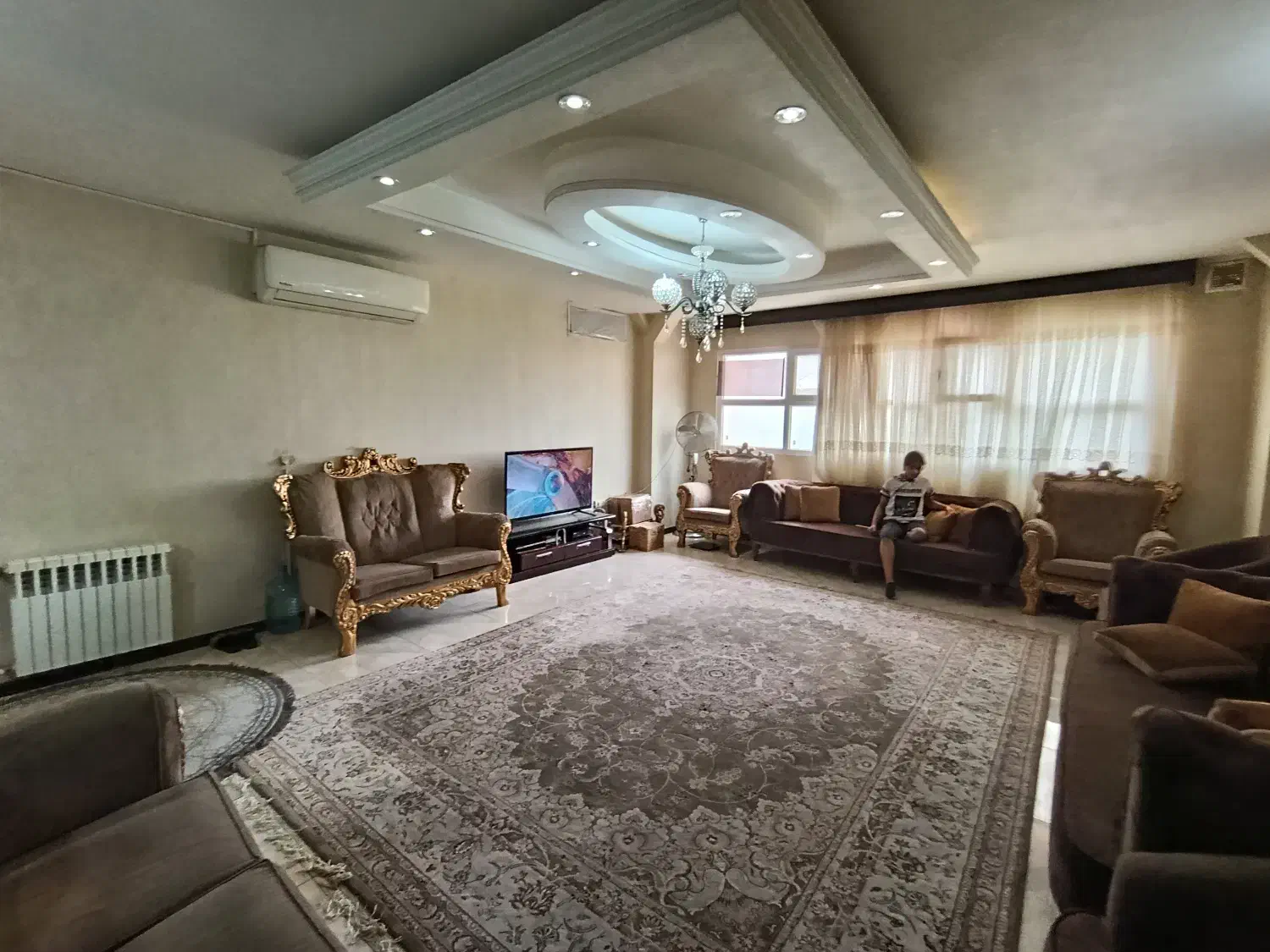 آپارتمان دو خوابه 120 متری هنگ
