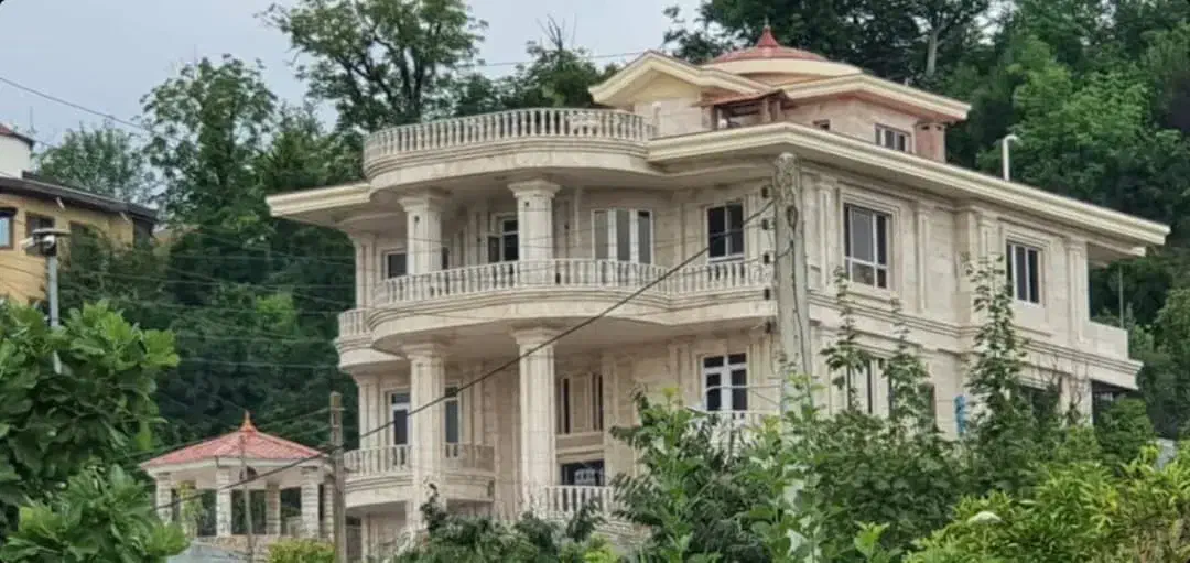 تهاتر باغ ویلا با اجرای اسکلت بتن با مصالح