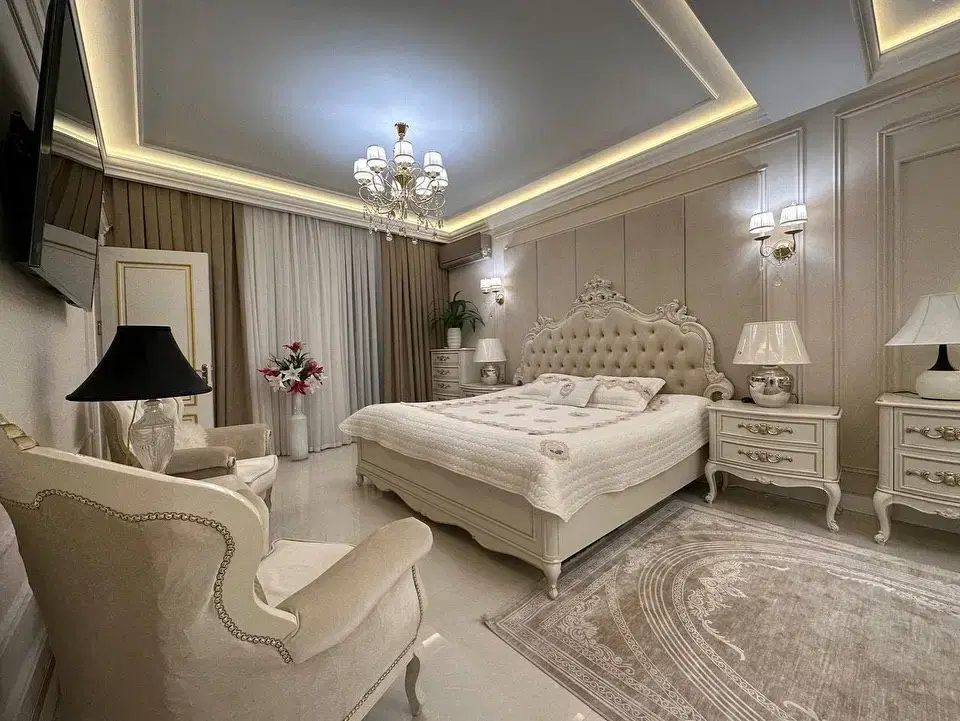 اپارتمان 220 متری فوق لوکس صدرا فاز یک