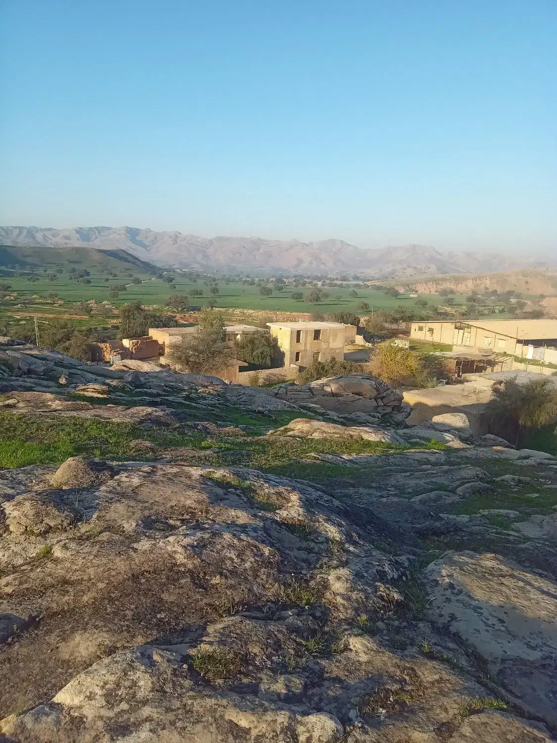 زمین کشاورزی دیم چم اسیاب دوهزار سیصد پنجاه متر