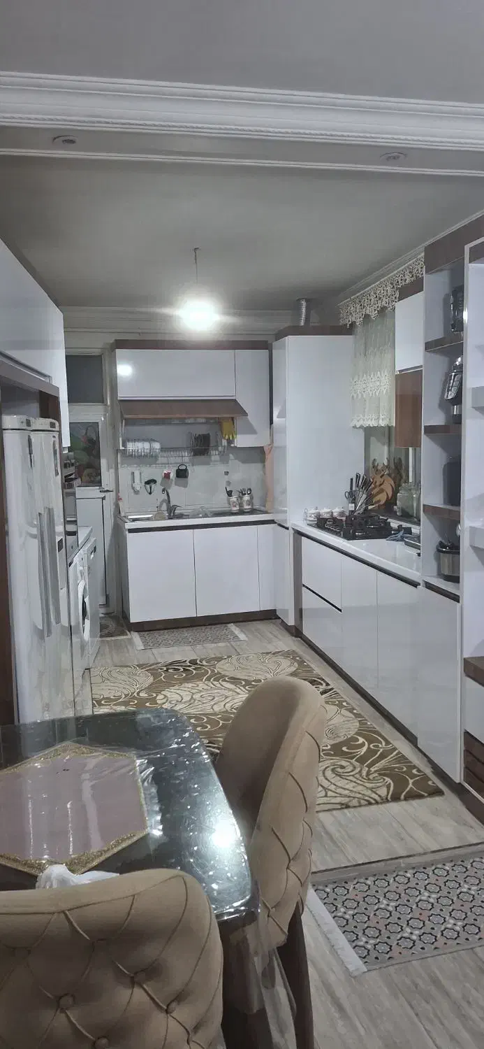 ساختمان یک طبقه در خیابان چیانه کوچه نان ماشینی