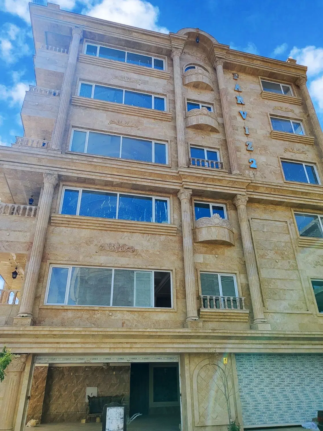 فروش آپارتمان نوساز 150 متری فول امکانات