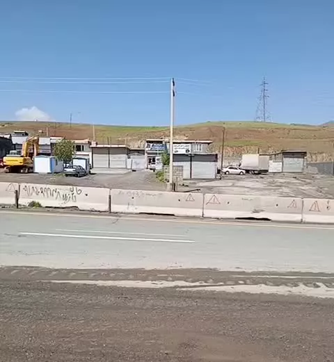 گاراژ ومغازه سه راه مریوان