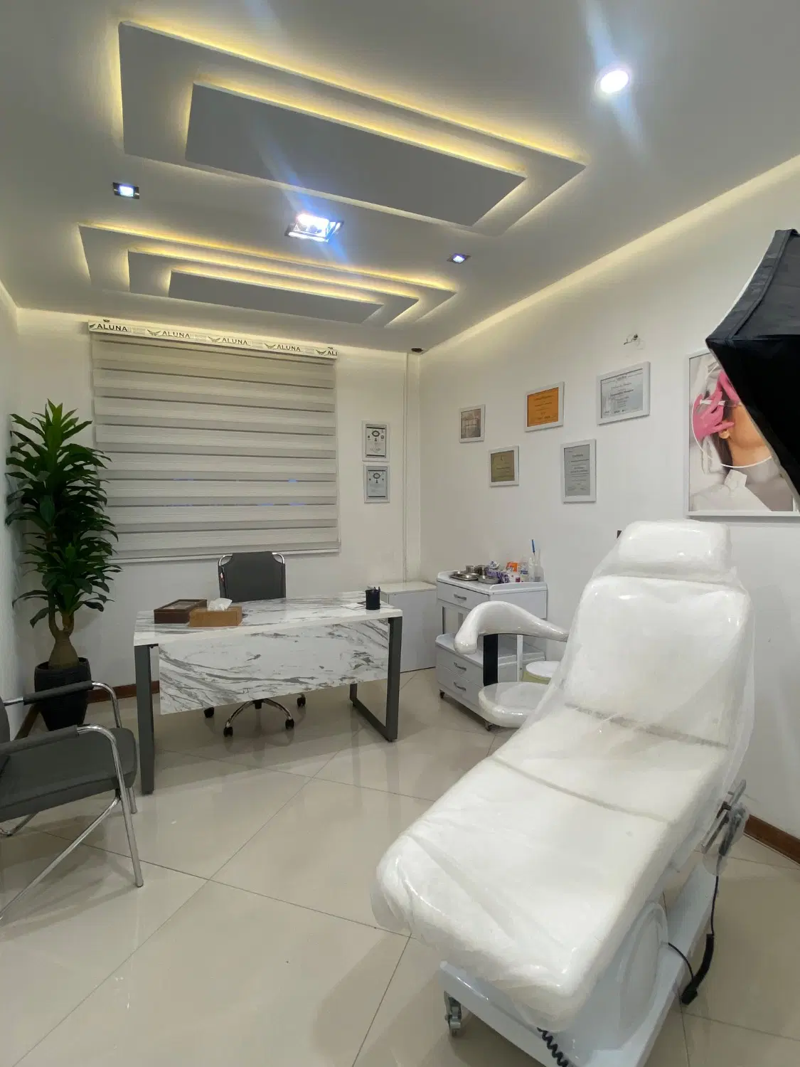 اجاره اتاق اجاره اطاق در کیلینیک زیبایی
