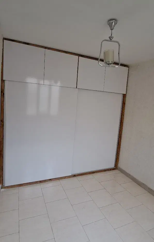 رهن واحد ۶۳ متری کیانشهر چیت ساز