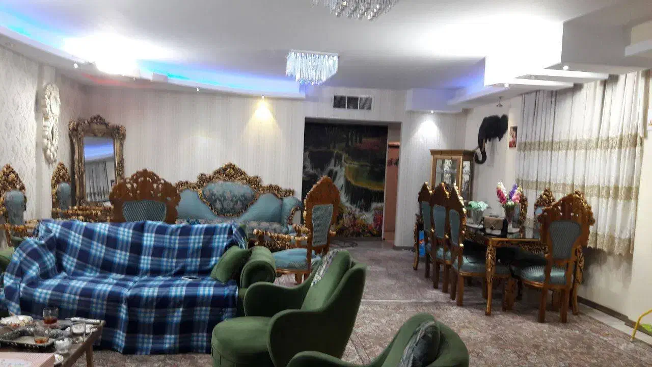 ۱۴۰ متر فول ۱۲ساله