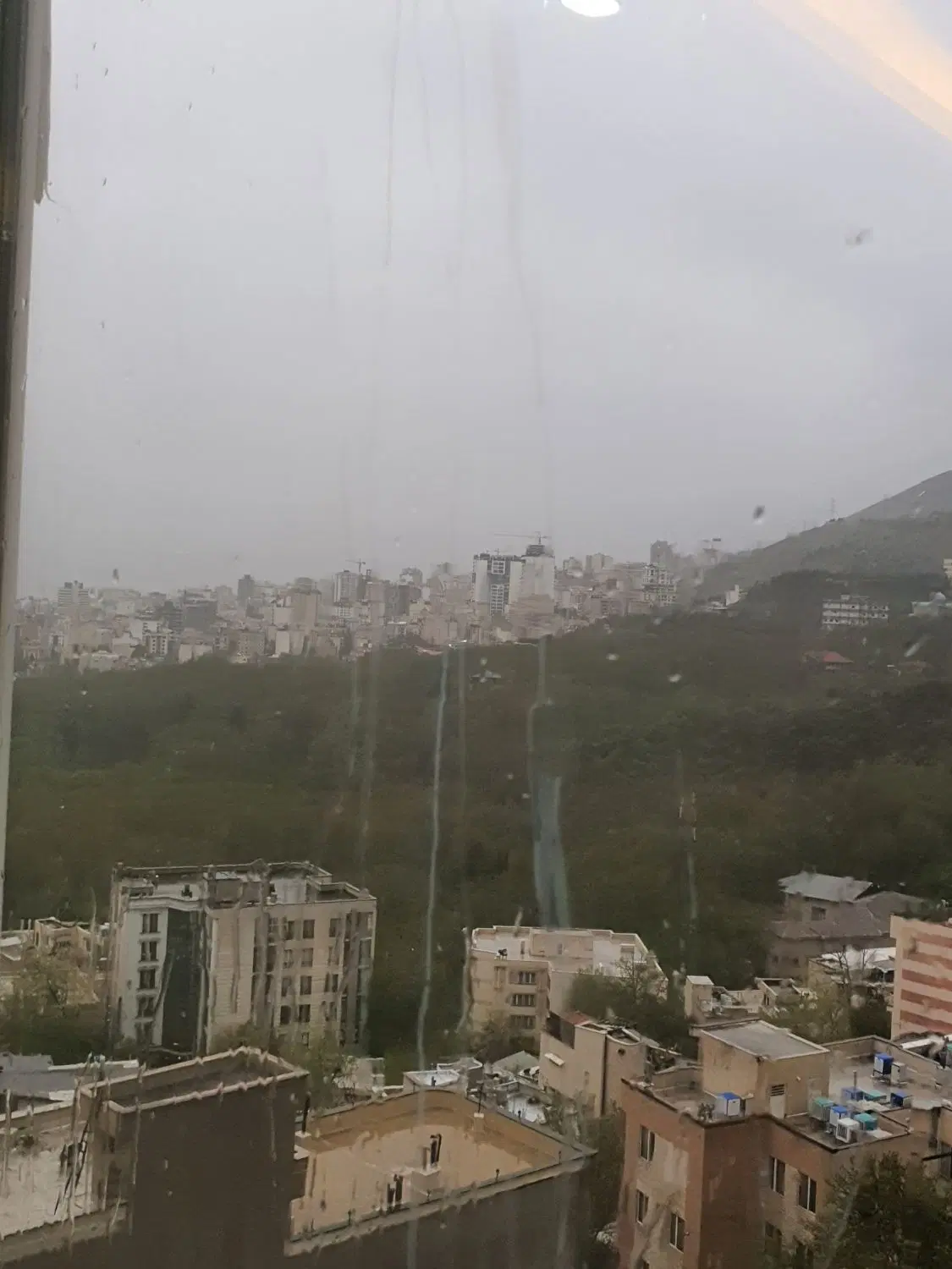۱۲۰مترآپارتمان.دربند.نوساز.ویو ابدی کاخ سعد آباد