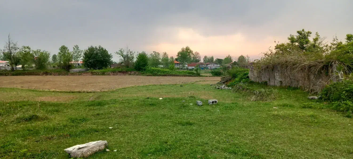 ۲۳۵۰ متر زمین مسکونی روستایی