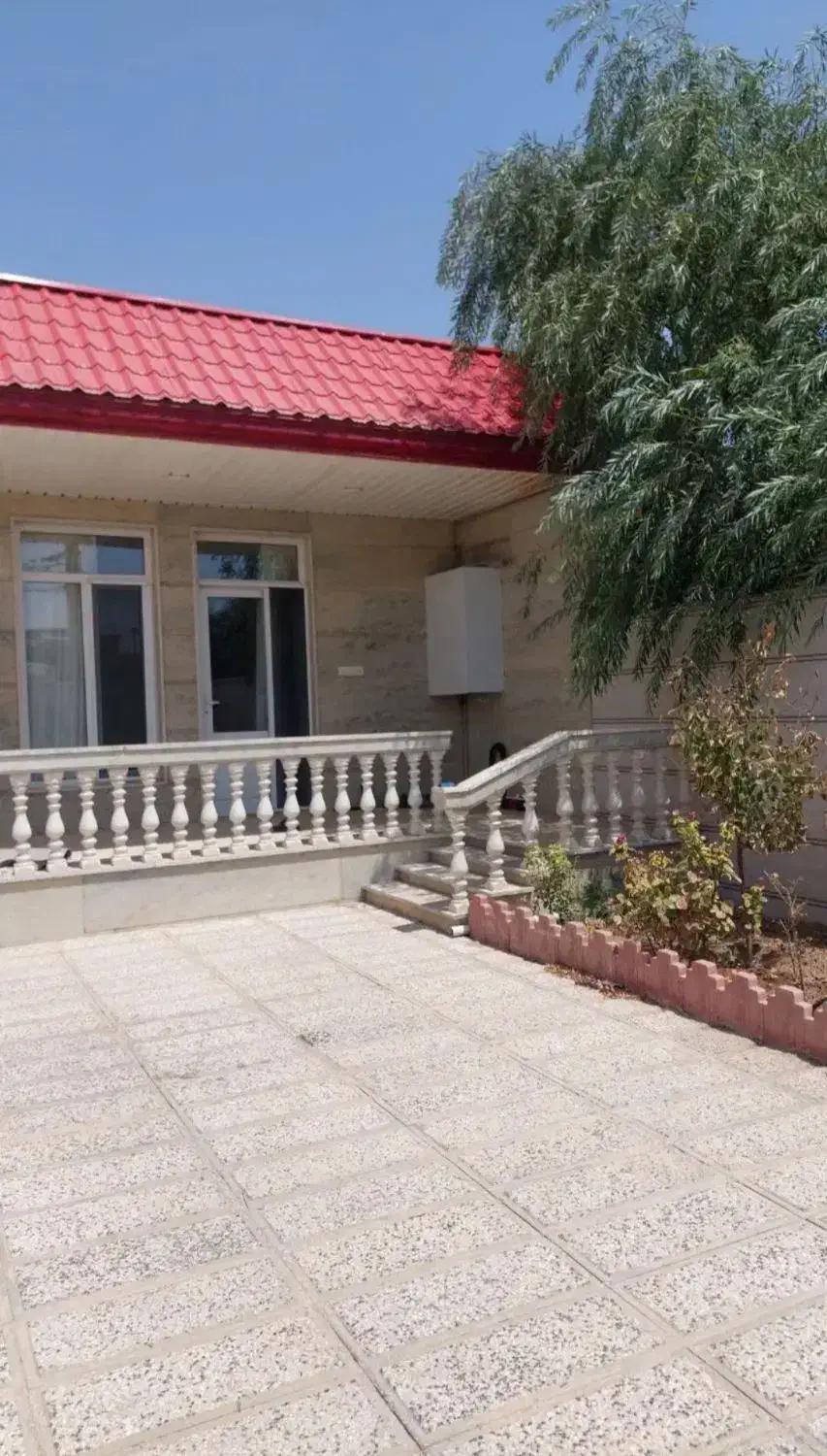 فروش ۲۲۰ متر خانه ویلایی