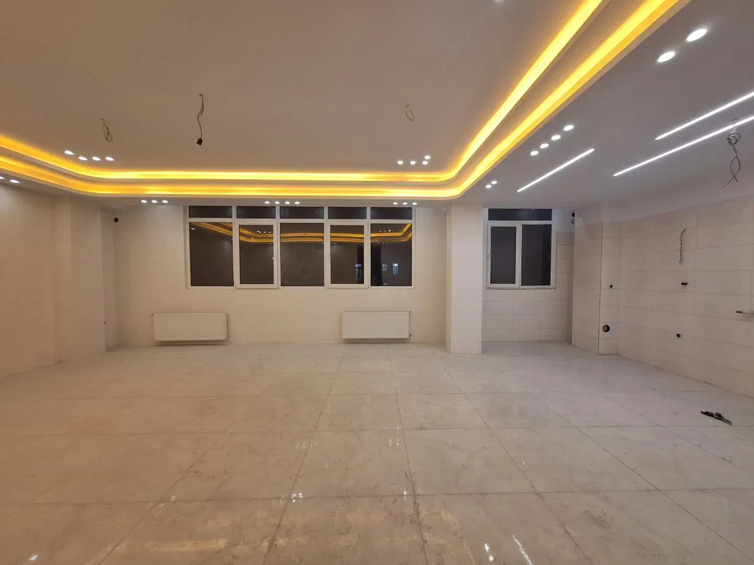 ۱۲۷ متر نوساز با دوپارکینگ بلوار ابوذر مسلم جنوبی