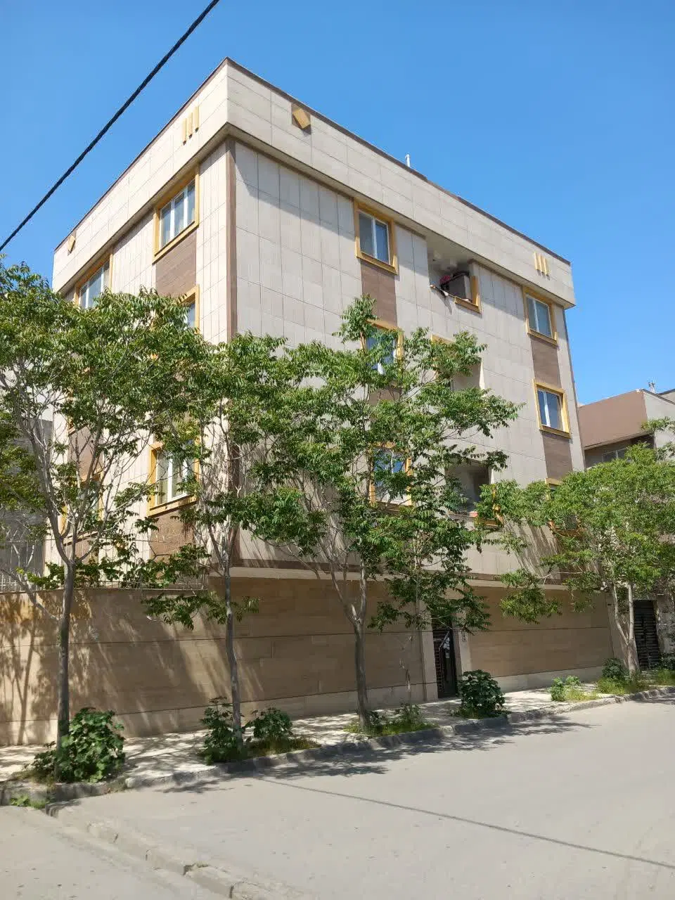 آپارتمان تک واحدی اوایل بلوار مجیدیه