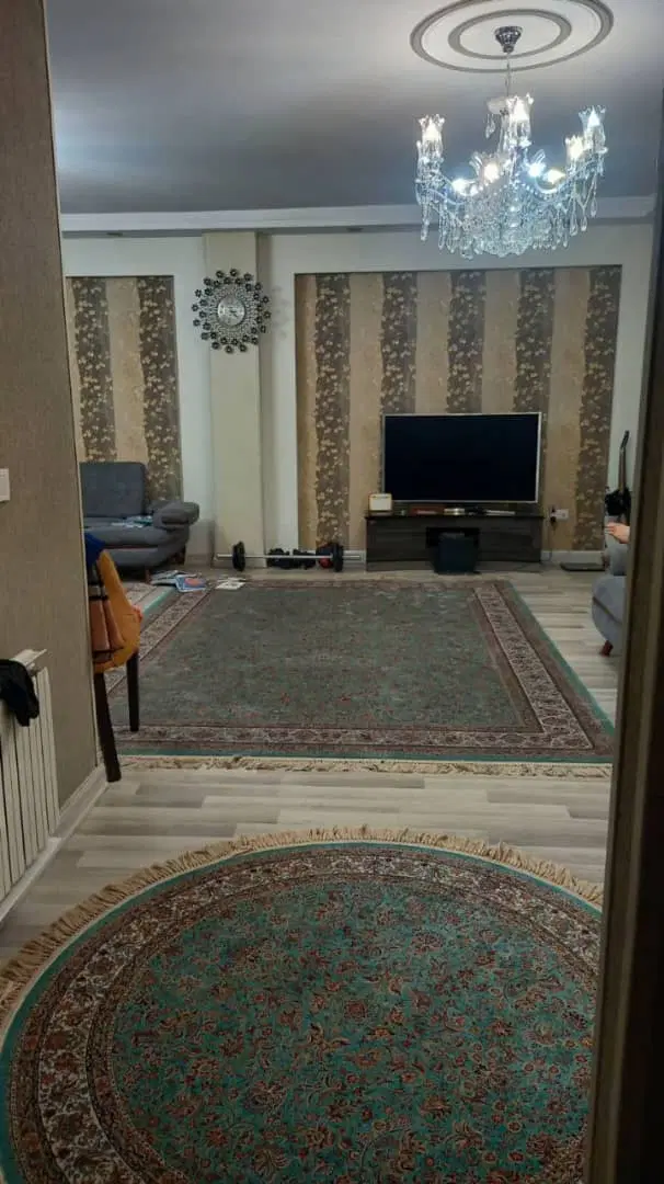 آپارتمان ۹۰متری ۲ خواب_آسانسور_انباری_میدان۳۲