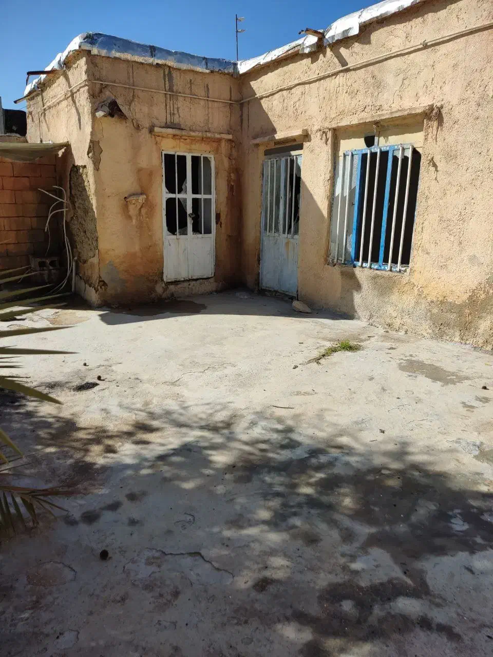 خونه کلنگی 165متر تل حاجی