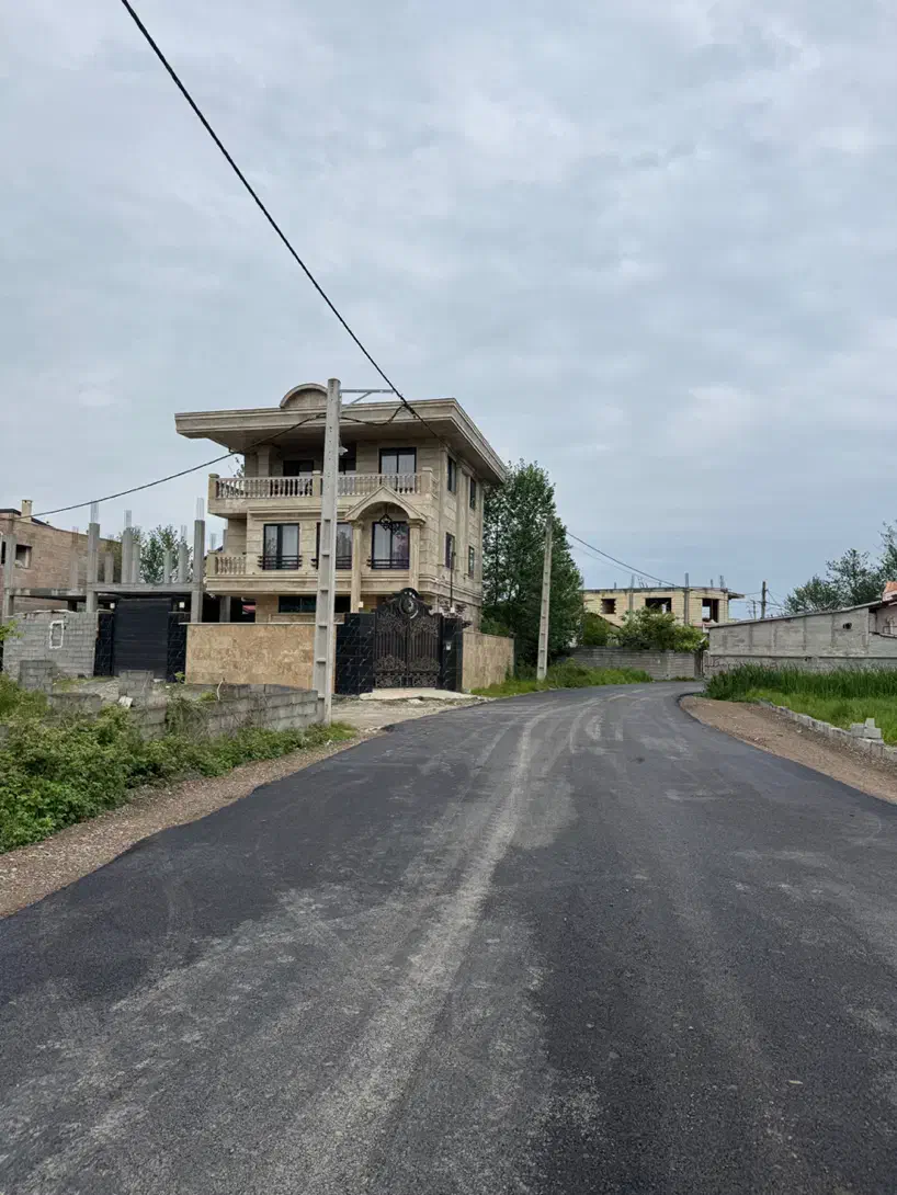 ۲۵۰ متر کاسبی با جواز ساخت