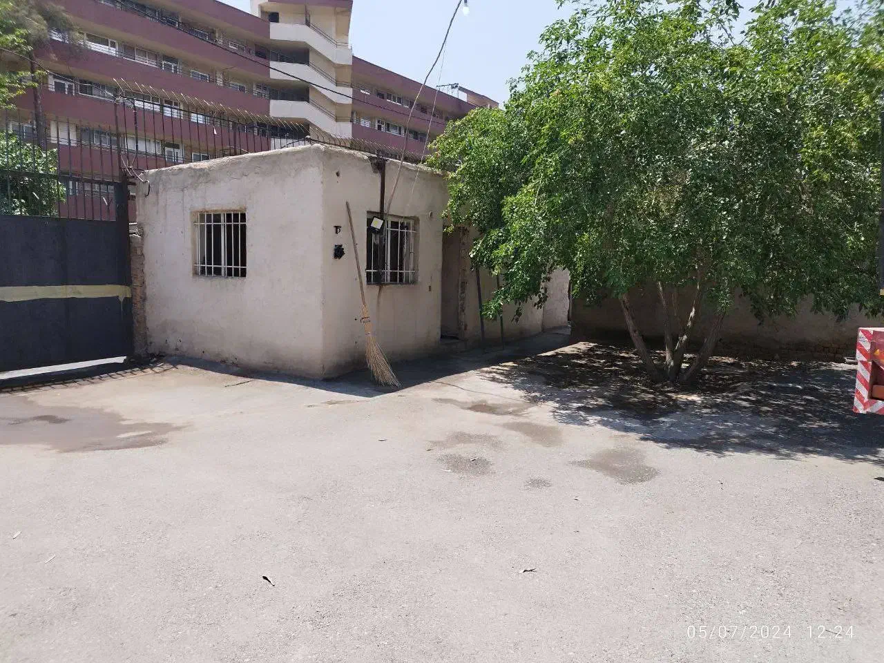 ۴۵۰۰ متر،کلنگی،زمین محصور بابنای قدیمی، پهنه S122