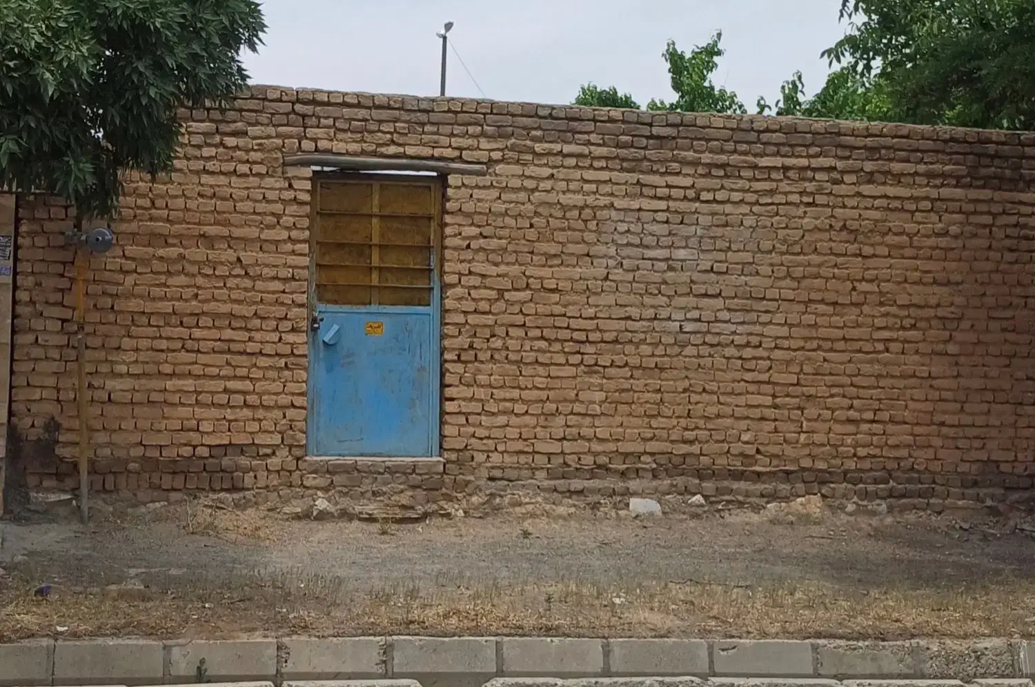 زمین مسکونی تجاری