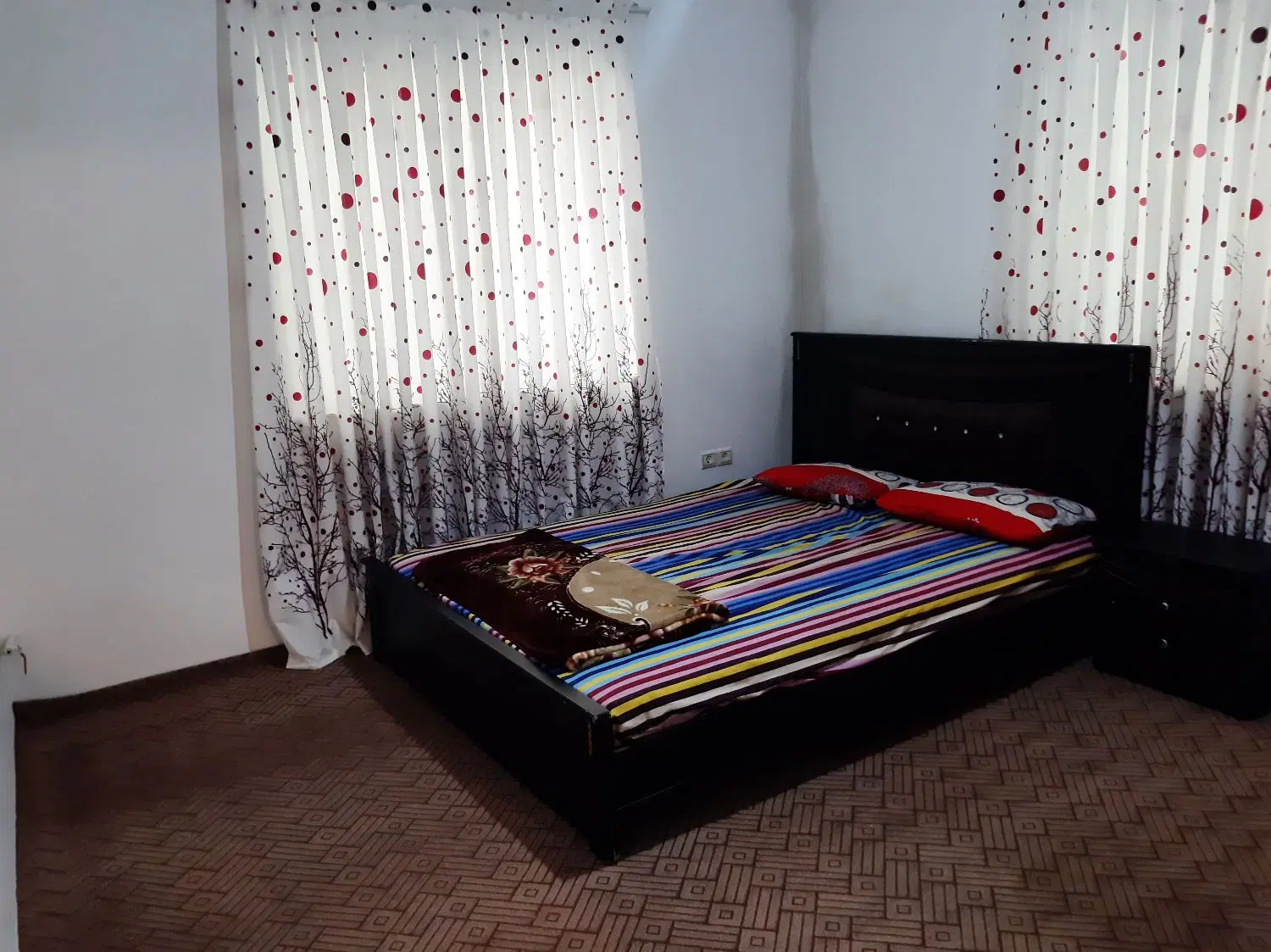 اجاره سالانه واحد دو خواب،یک خواب و یک خواب دربستی