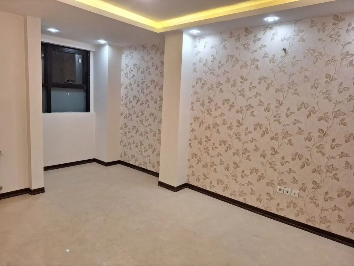 فروش آپارتمان ۱۹۶ متری دشتستان