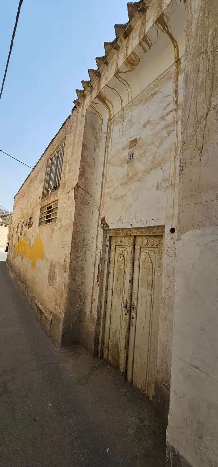 منزل کلنگی و زمین