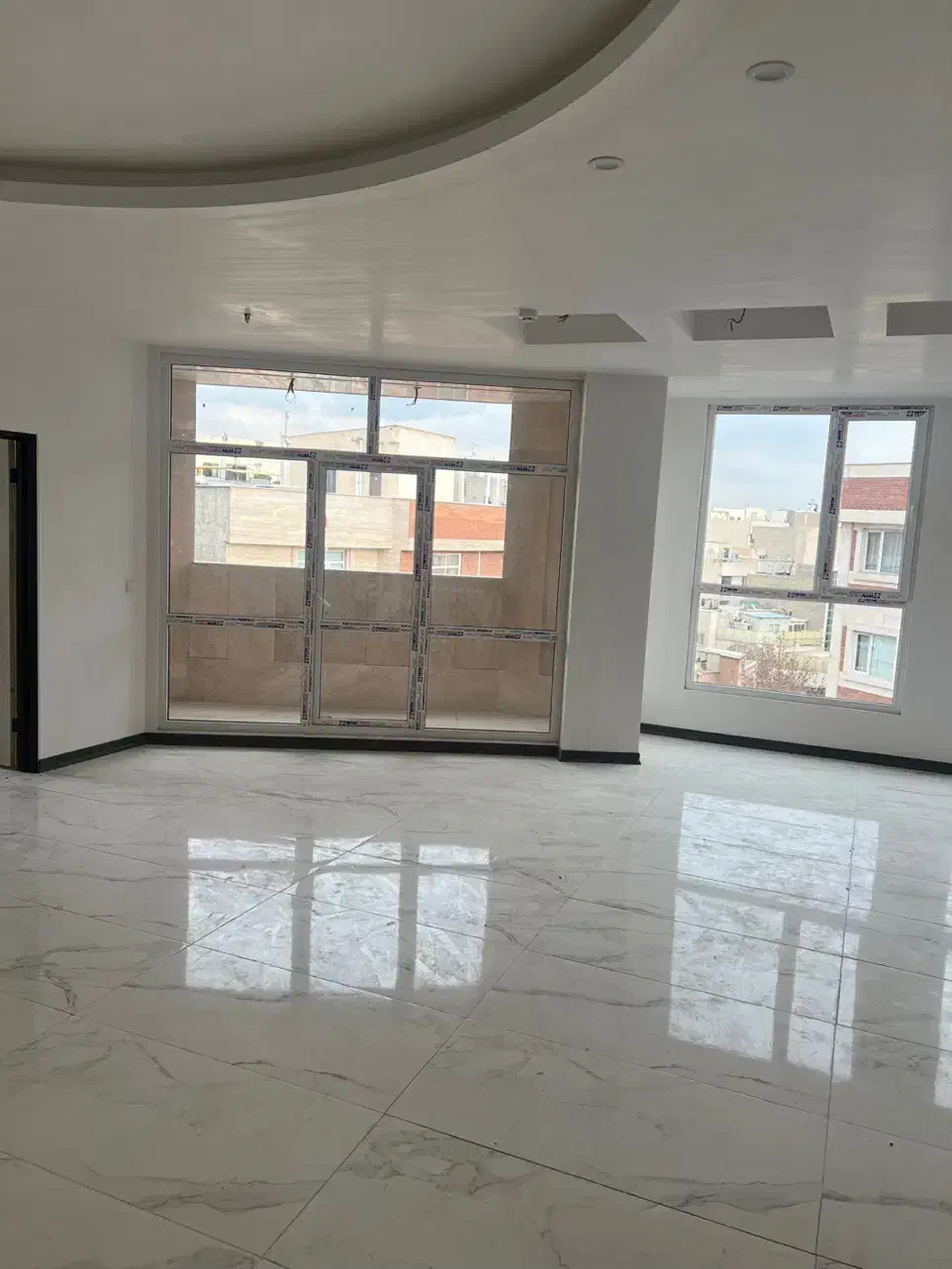 اپارتمان ۱۳۰ متری در فلاح