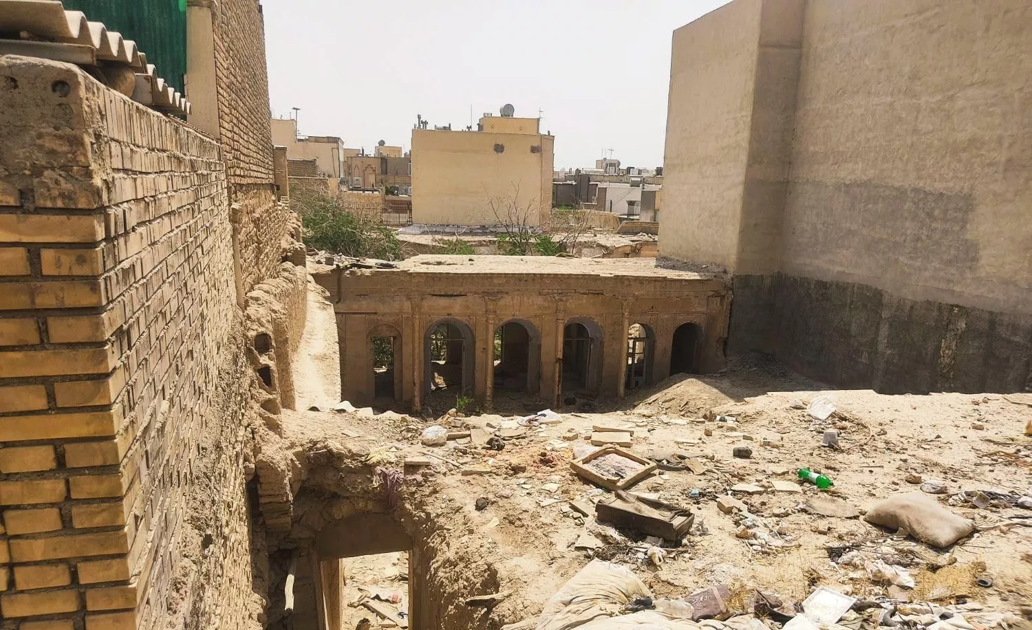 فروش ۸۵۰ متر کلنگی شش دانگ ۳۰ میلیارد سبزه میدان