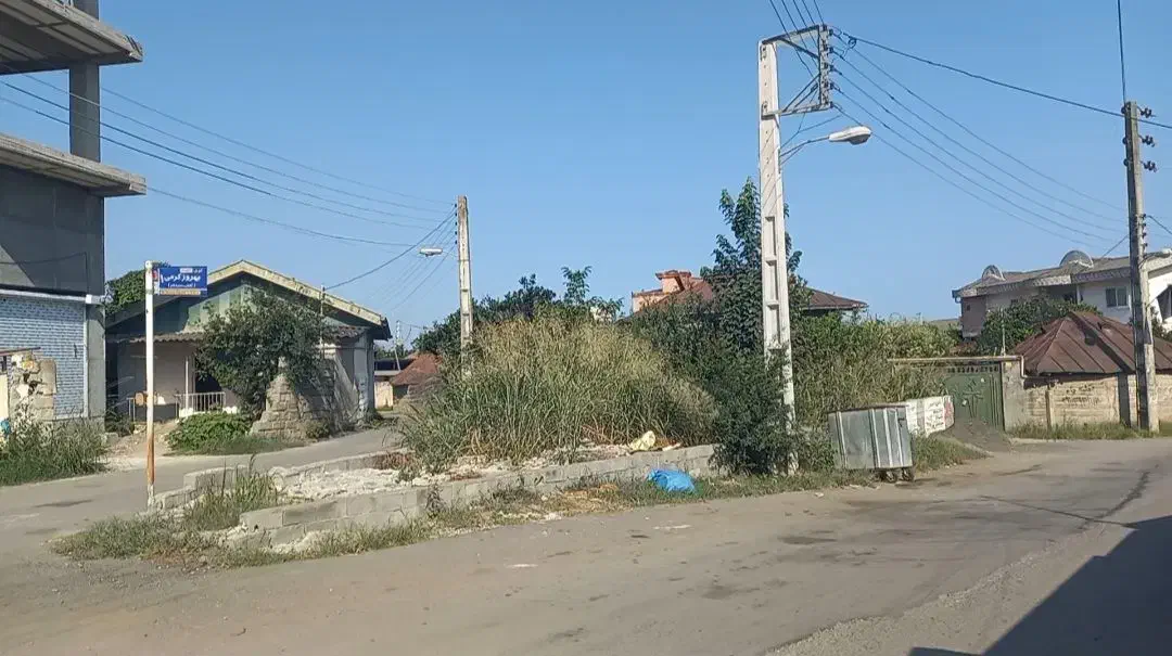 زمین ۱۵۰ متری با سند و جواز رادیودریا