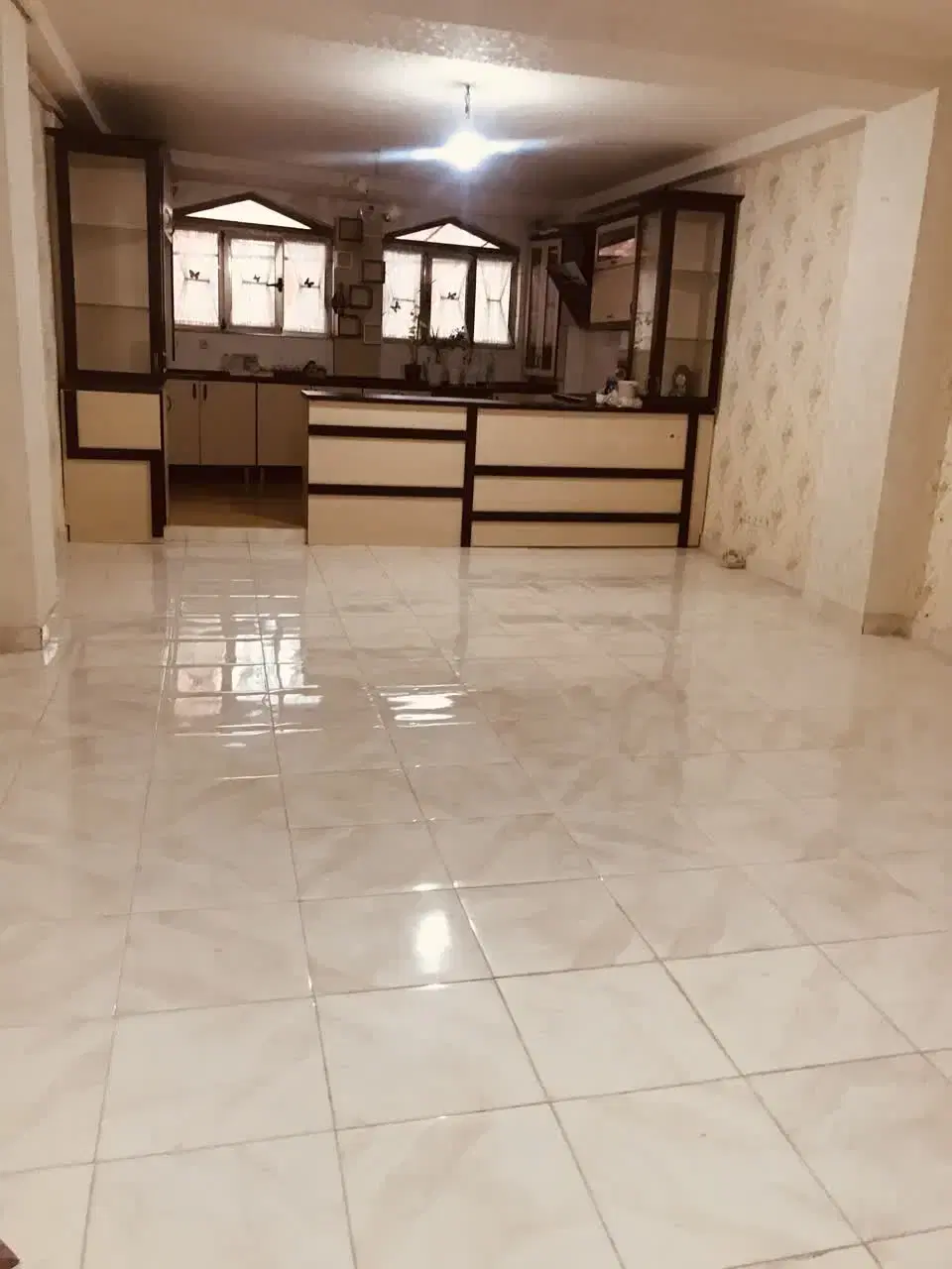 رهن واحد مارالان اشتاب