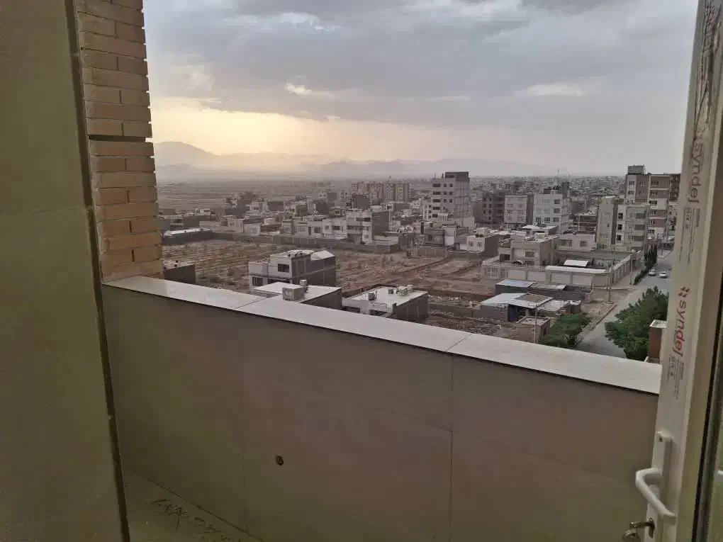 ۱۱۰ متری صفر همتی فر
